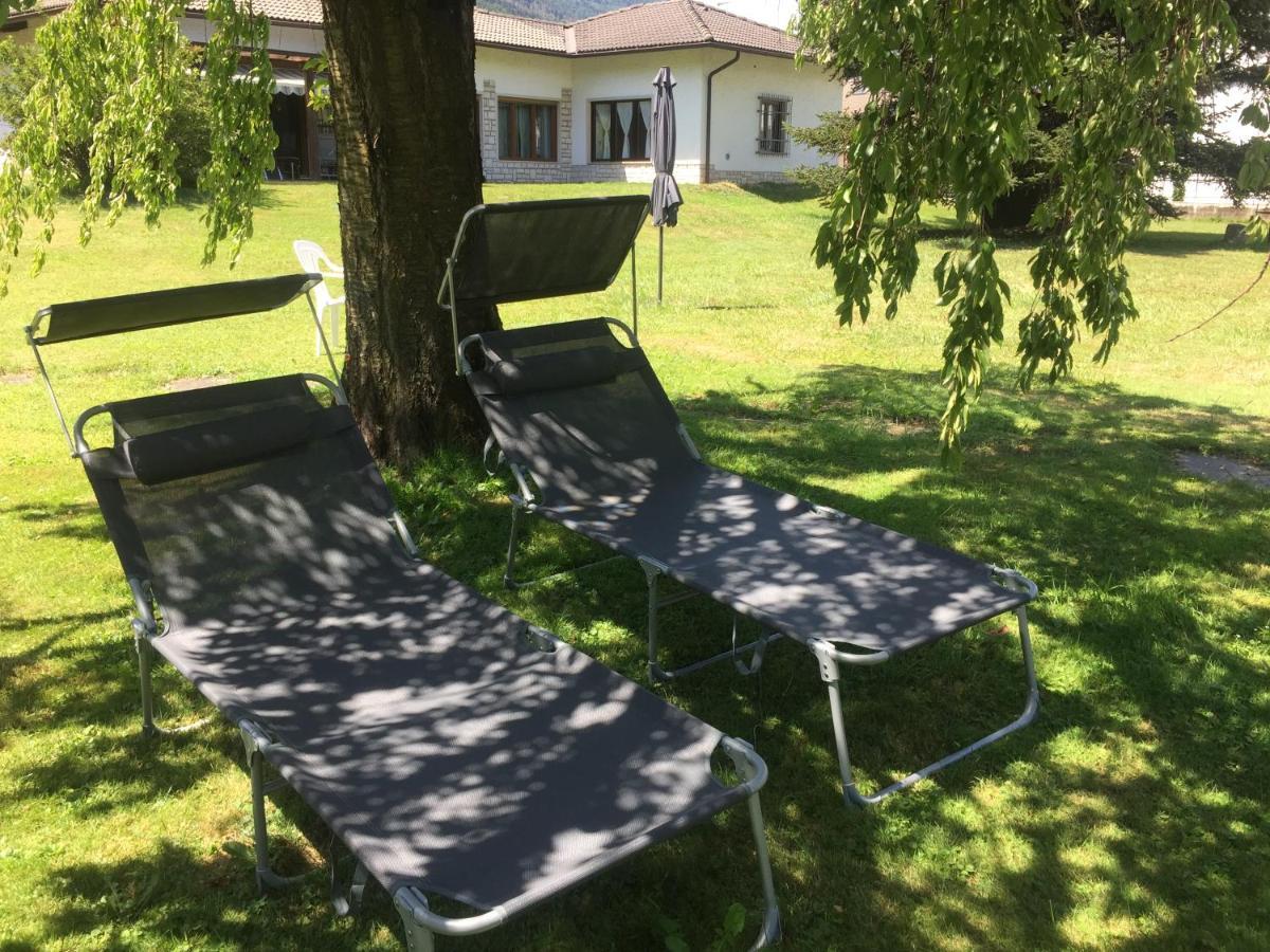 Paradiso Sul Lago Calceranica al Lago Exterior foto